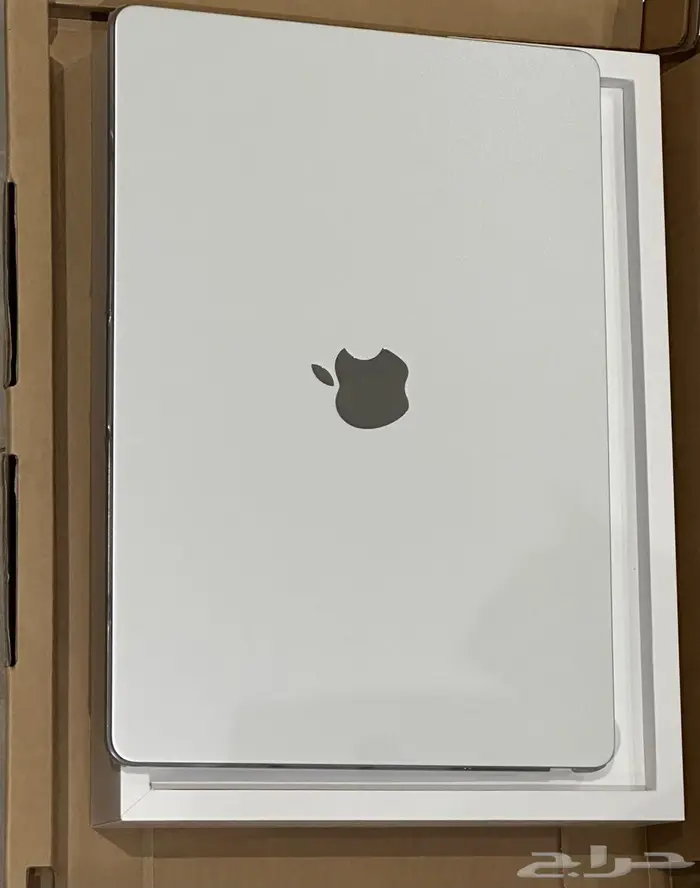 ابل ماك بوك اير M4 0