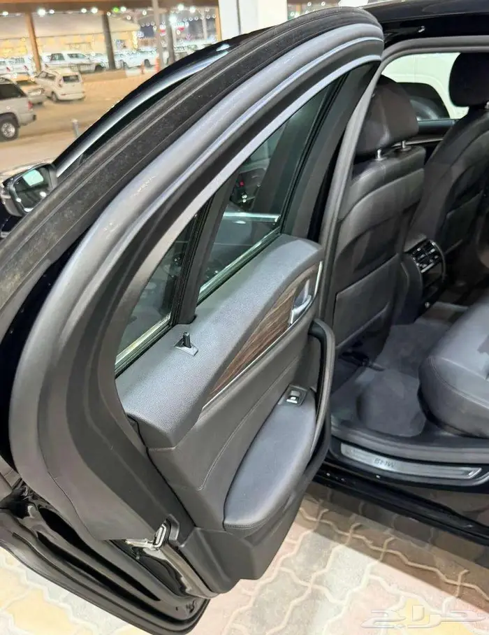 للبيع BMW-i520 الفئه الخامسه 2020 سعودي 59