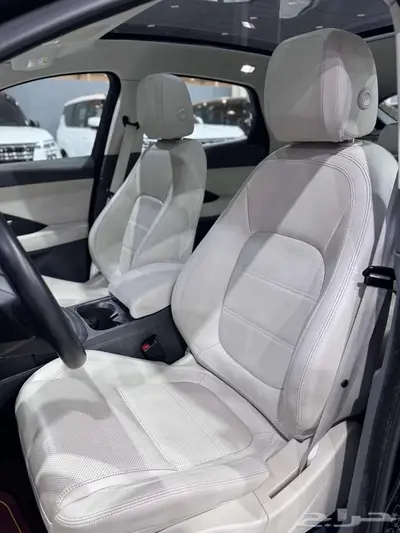 جاكوار E- pace موديل 2020 index