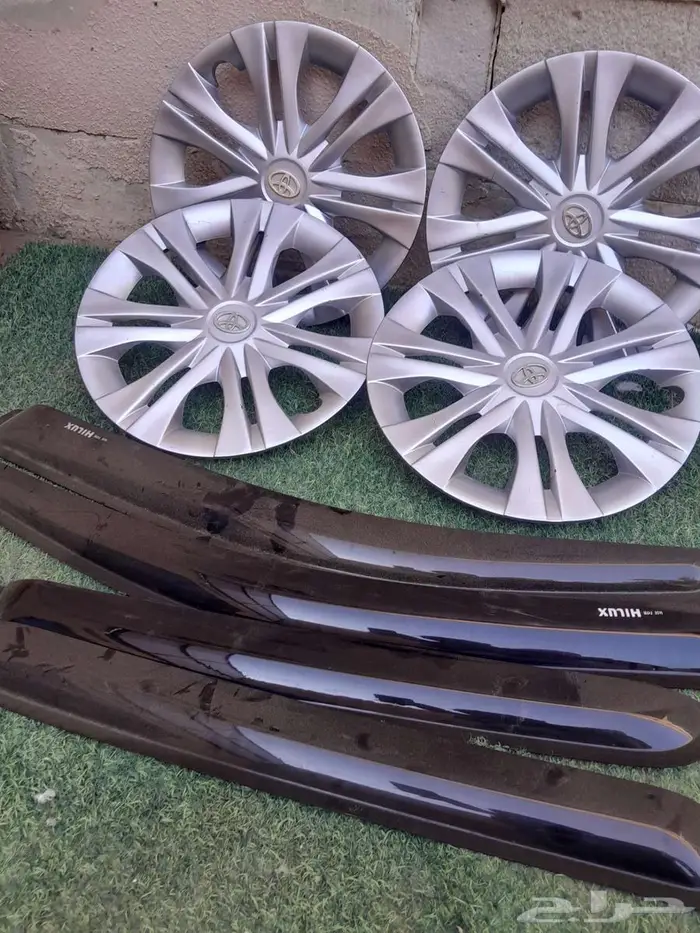 طاسات هايلكس مع نضارات الابواب وسطبات النترا 0