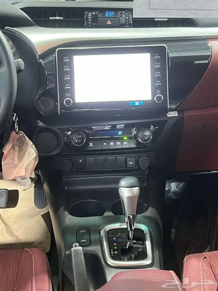 هايلوكس غمارتين اوتوماتيك جنوط بنزين كويتي 2025 5