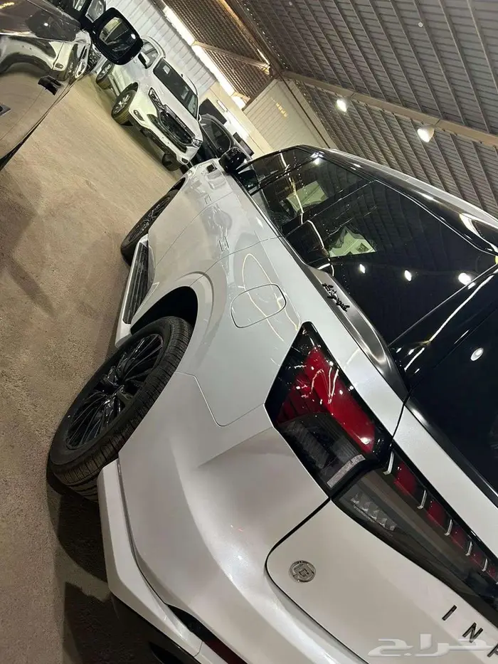 انفينتي QX80 اوتو جراف 2025 اقوي العروض علي التمويل 4