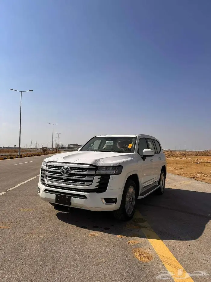 لاند كروزر رقم 4 سعودي موديل 2025 - بطاقة جمركية 0