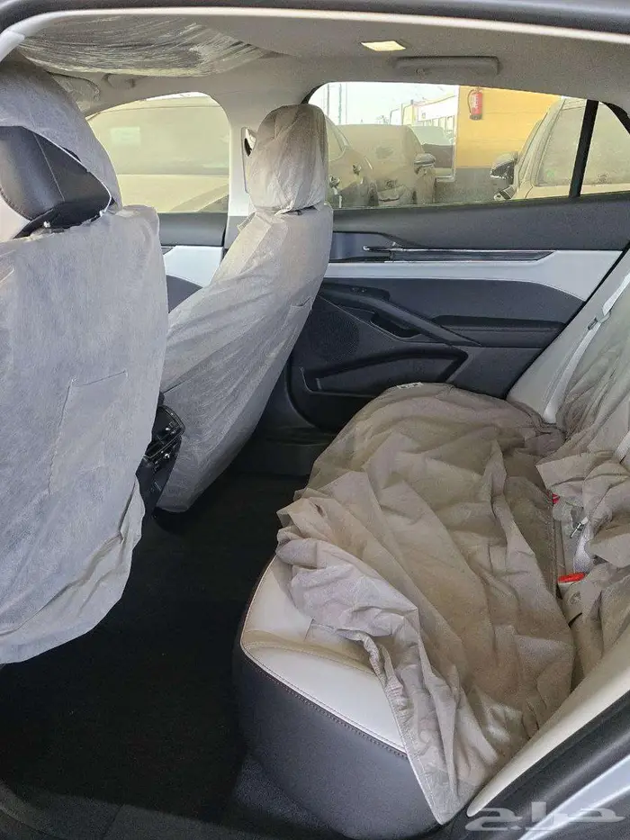 فورد تورس ترند خليجي 2026 متوفر لدى الحسن 8