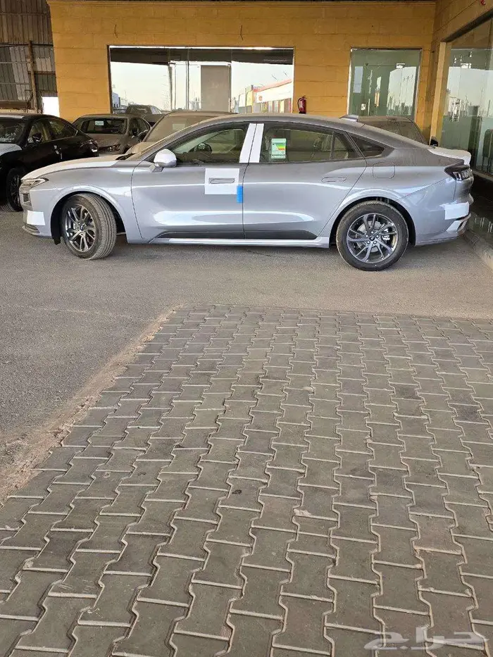 فورد تورس ترند خليجي 2026 متوفر لدى الحسن 4