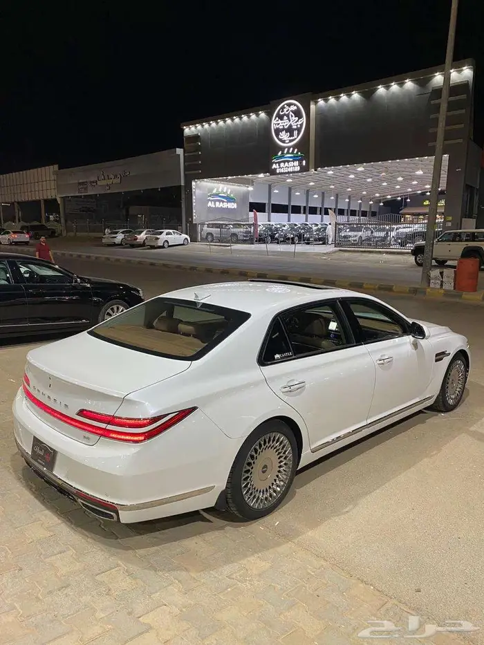 جينسس G90 2020 عداد 78000 ألف 9