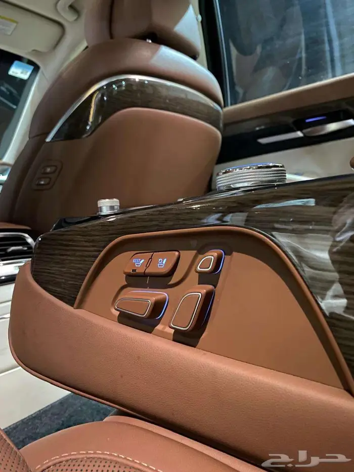 جينسس G90 2020 عداد 78000 ألف 14