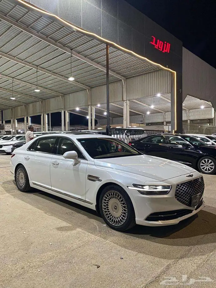 جينسس G90 2020 عداد 78000 ألف 1