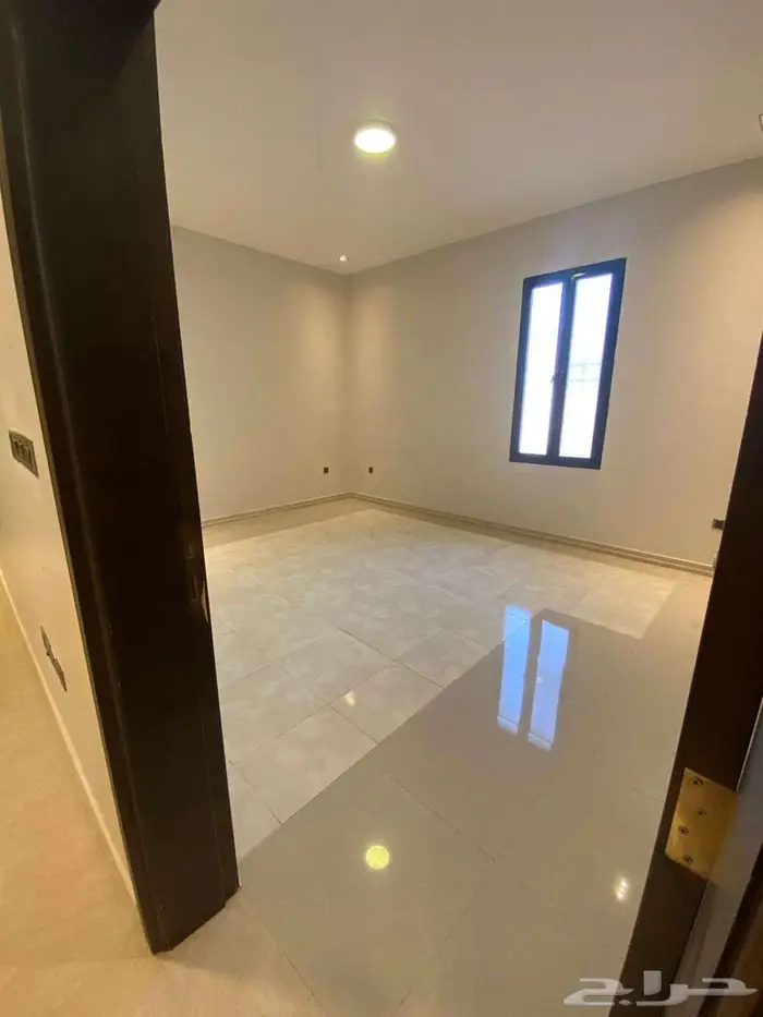 للايجار شقه في ابحر الشماليه حي الفردوس مخطط القادسيه 6