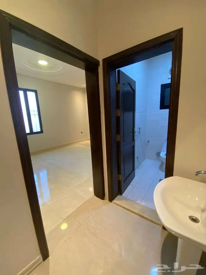 للايجار شقه في ابحر الشماليه حي الفردوس مخطط القادسيه 11