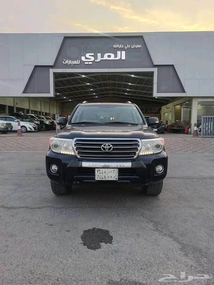 تويوتا لاندكروزر 2013 0