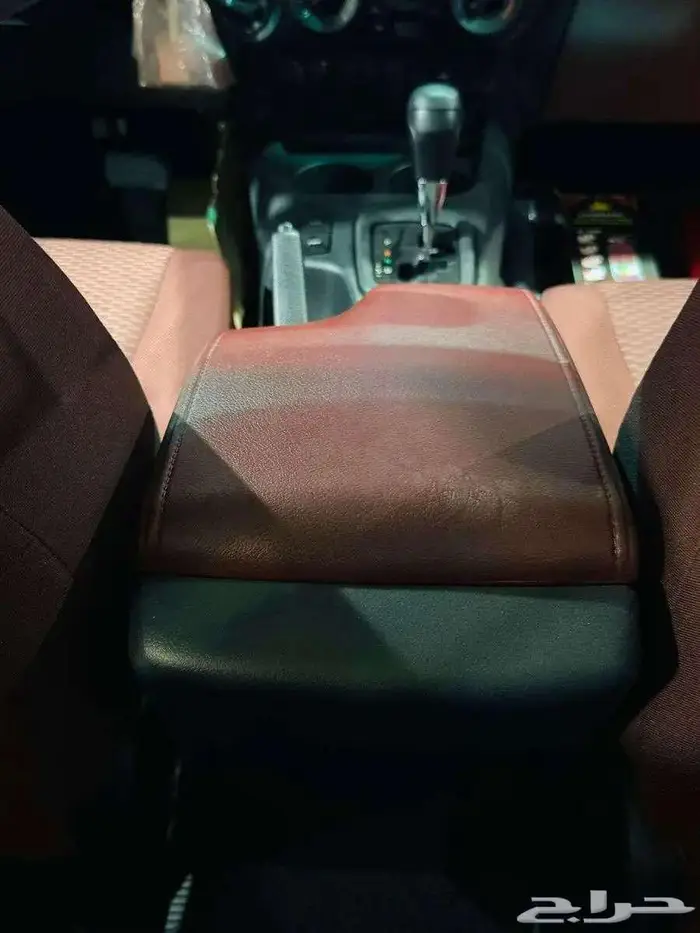 هايلوكس بريمي سلق 2025 بنزين 2.7 قير اتوماتيك دبل 7