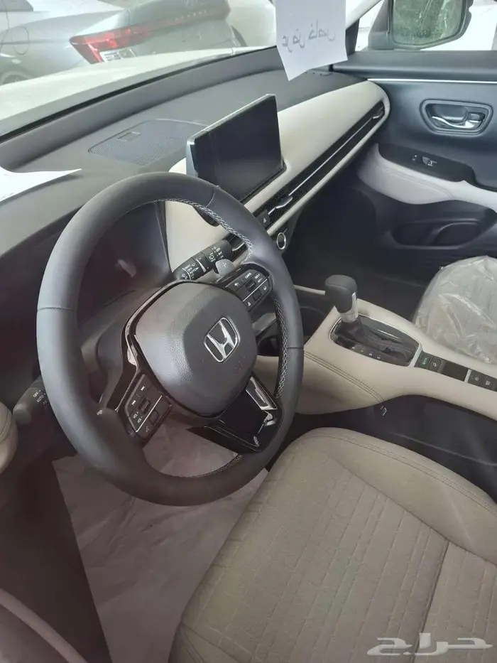 هوندا ZR-V ستاندر LX موديل 2024 عرض خاص 5