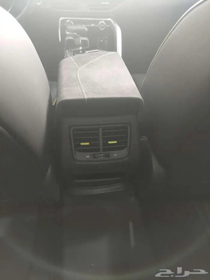 جيلي توجيلا 2025 8