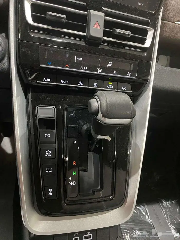 تويوتا انوفا GL بنزين 2024 اصفار ( سعودي ) 12