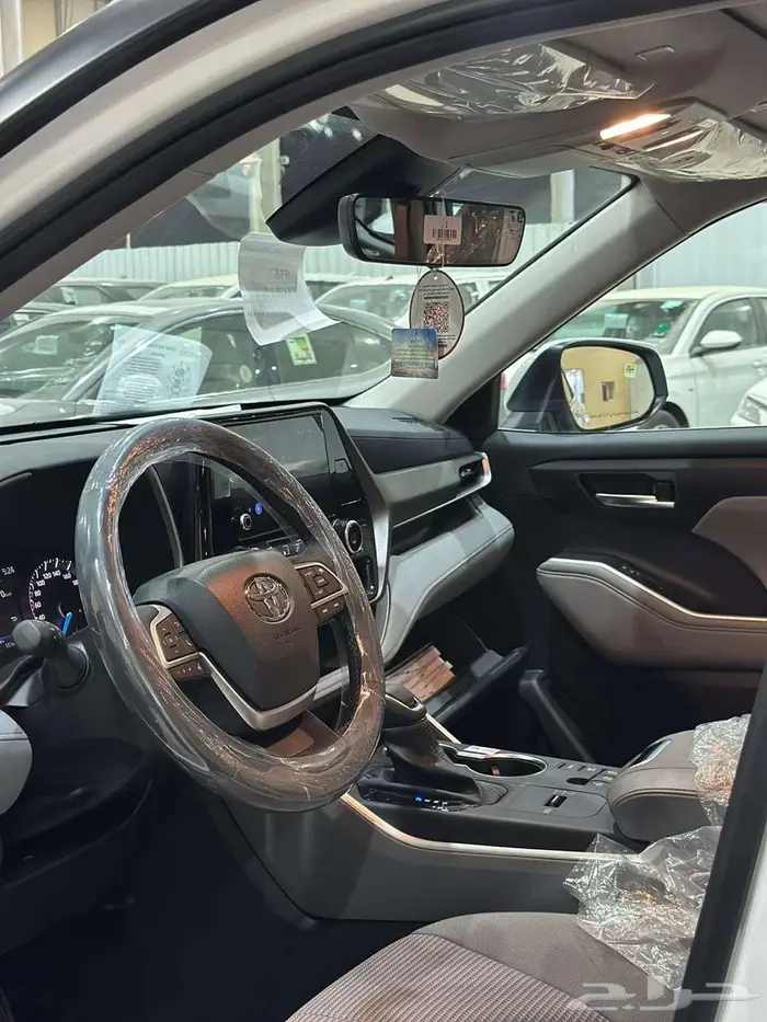 تويوتا هايلاندر GLE 2025 3