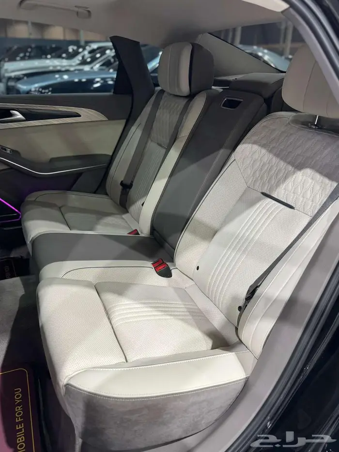 هونغتشي H9 V6T موديل 2021 7