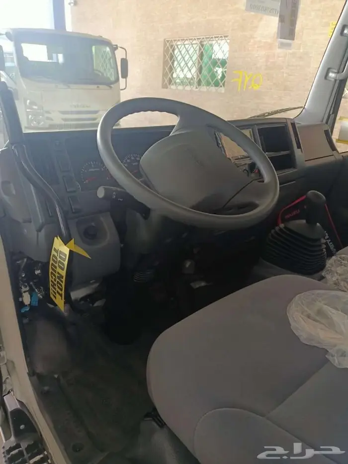 ايسوزو قلاب 3 طن موديل 2025 عروض خاصه للشركات 5
