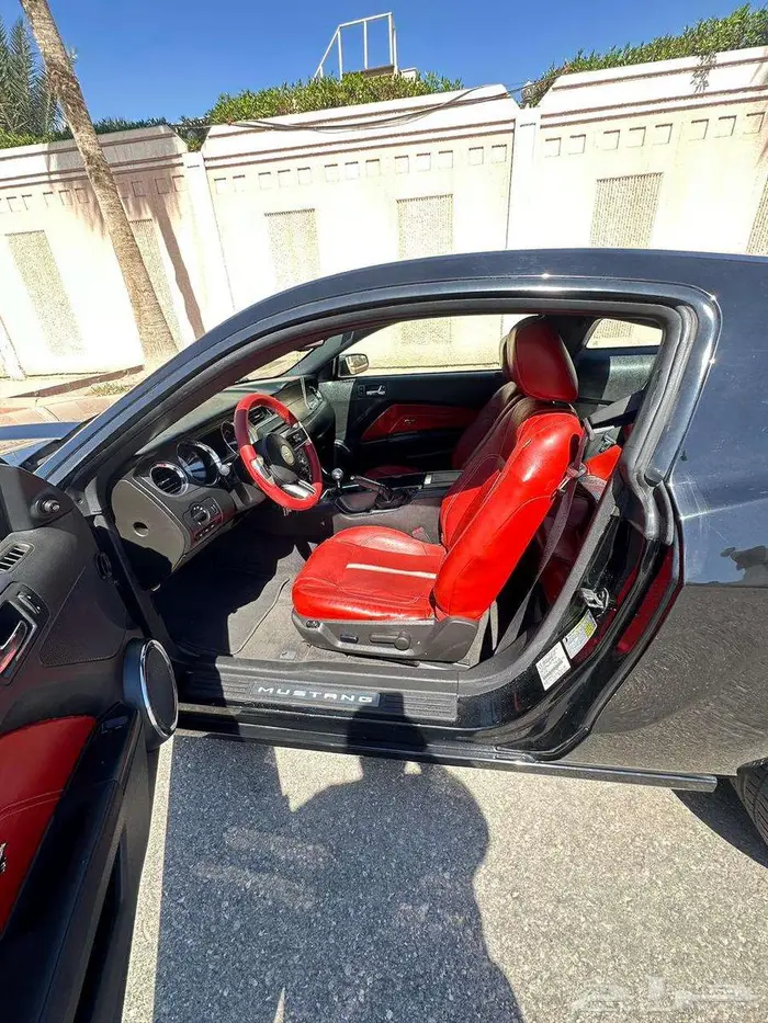 فورد موستق 8 سنلدر 4