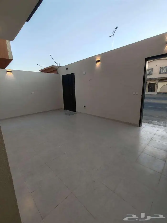 شقه تمليك ارضي تشطيب راقي 1