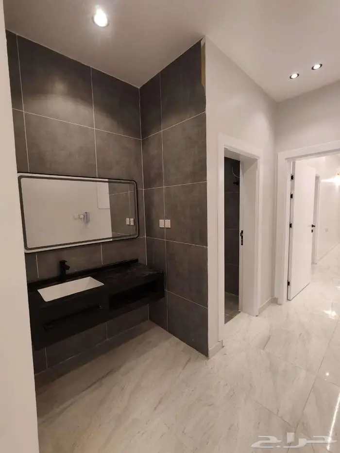 شقه تمليك ارضي تشطيب راقي 9