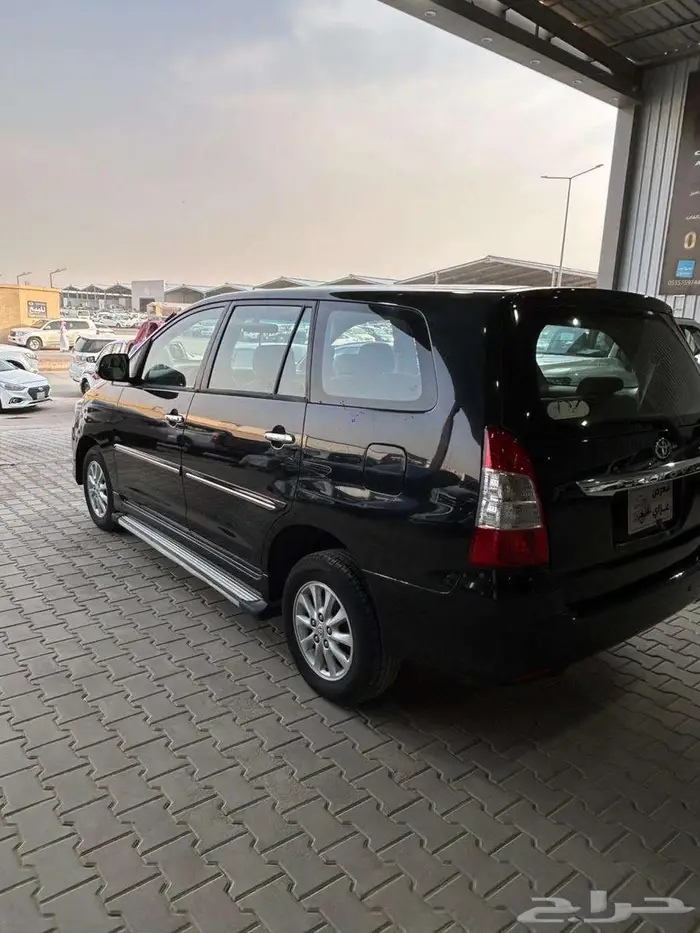 تويوتا انوفا 2013 3