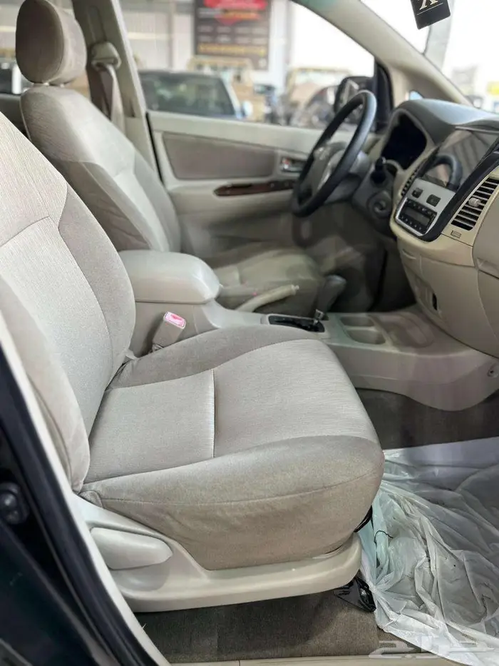 تويوتا انوفا 2013 13