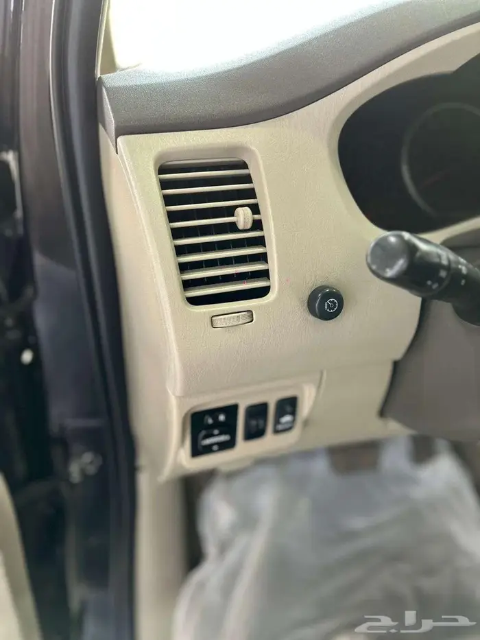 تويوتا انوفا 2013 8