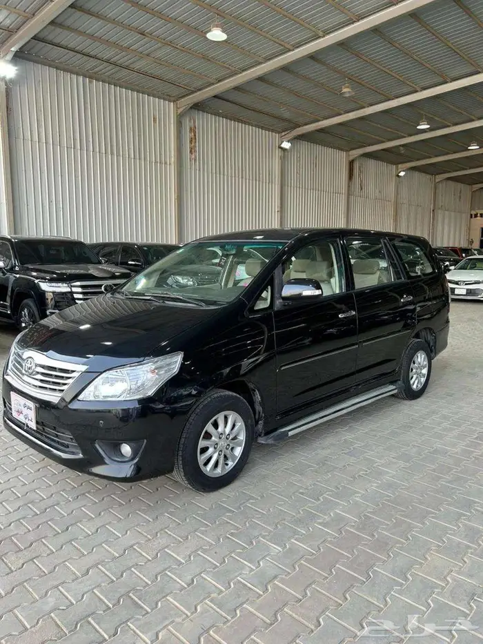 تويوتا انوفا 2013 1