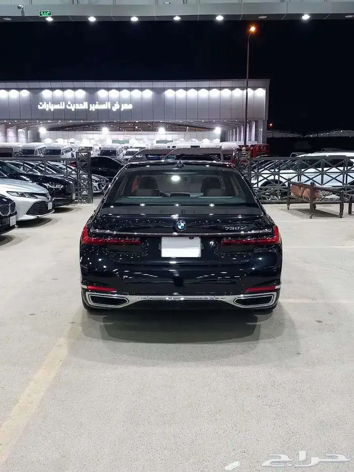 بي ام دبليو 730 _2021 فل كامل سعودي 7