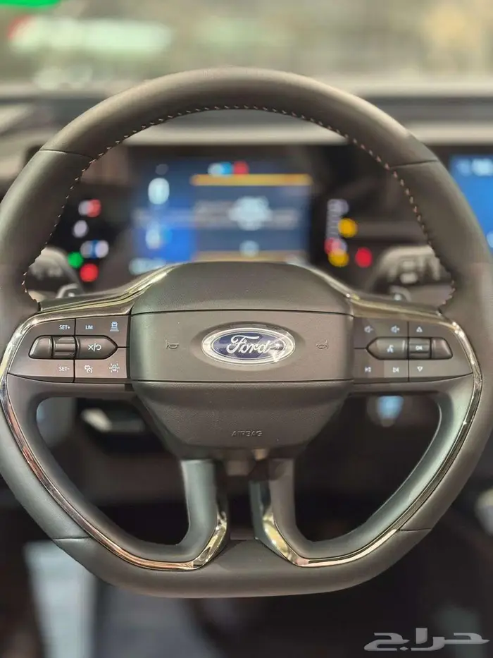 فورد تورس تيتانيوم 2026 سعودي مع صيانة مجانية 6