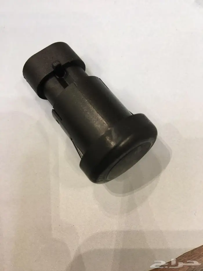 للبيع زر فتح باب الزجاج الخلفي جمس يوكن GMC Yukon 2007-2014 2