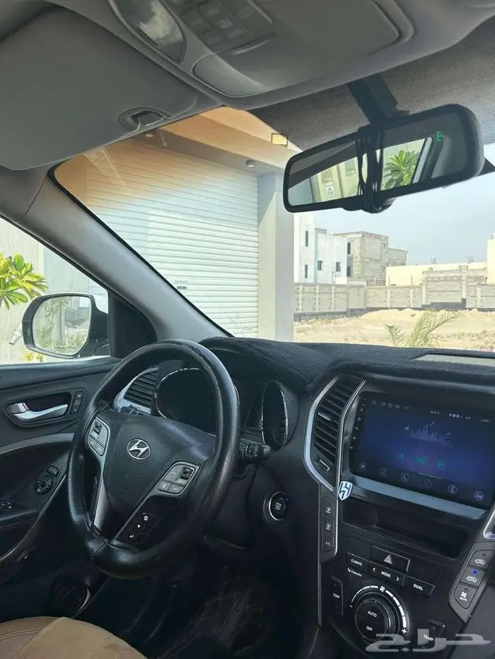 هيونداي جراند سنتافيه 2016 1