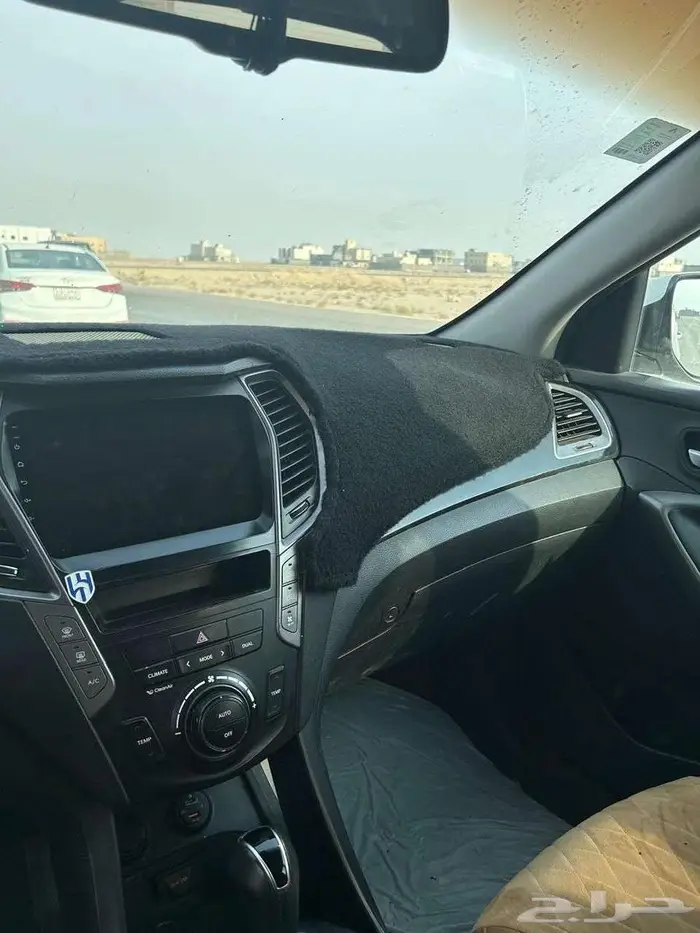 هيونداي جراند سنتافيه 2016 8