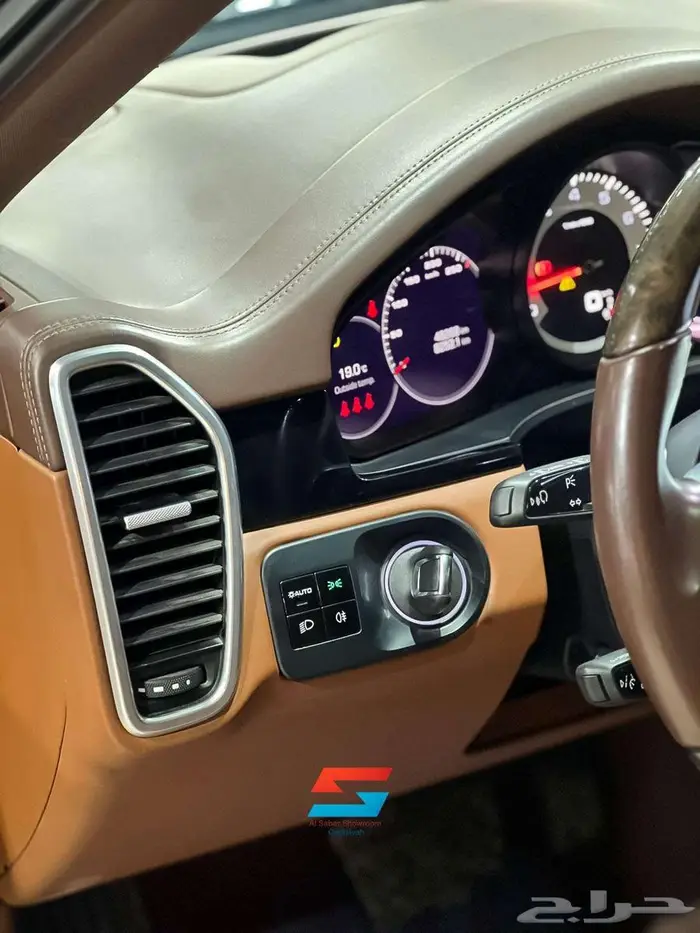 بورش كايين 12