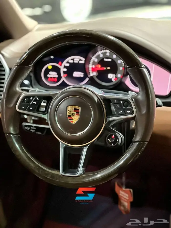 بورش كايين 8