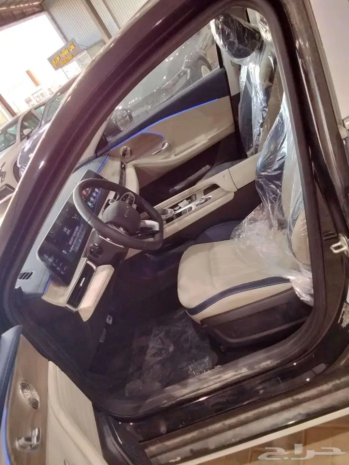 شيرى اريزو 8 كمفورت - لاكجيرى 2025 كاش واقساط 7