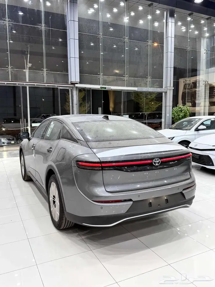 تويوتا كراون ( بريستيج ) موديل 2026 أقل الأسعار 8