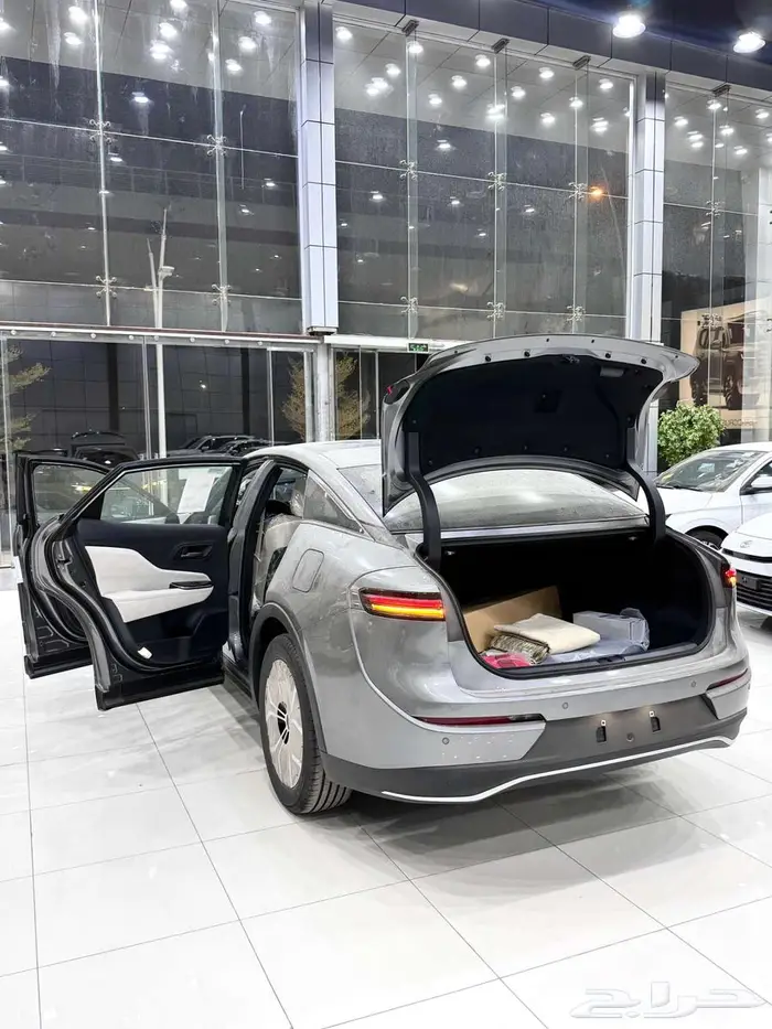 تويوتا كراون ( بريستيج ) موديل 2026 أقل الأسعار 9