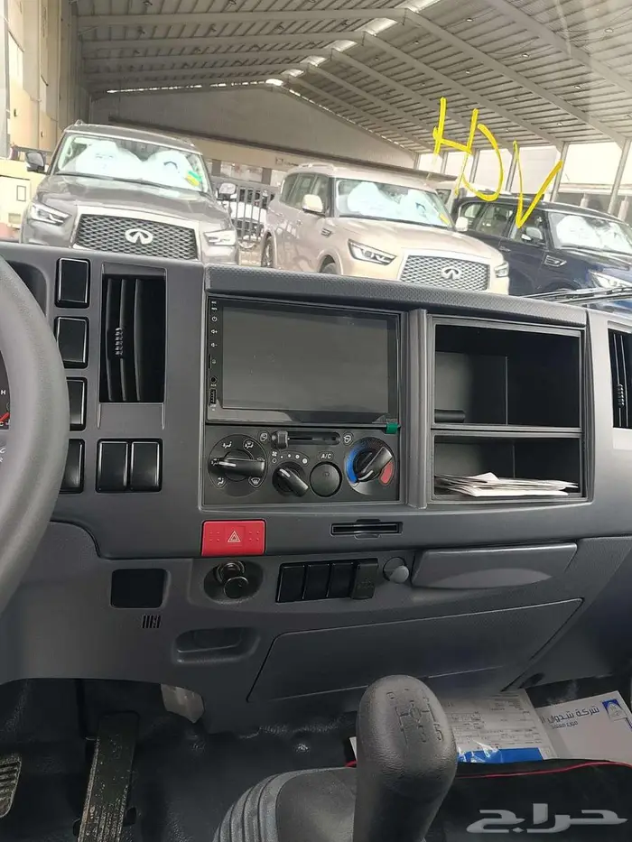 ايسوزو قلاب 3 طن موديل 2025 4