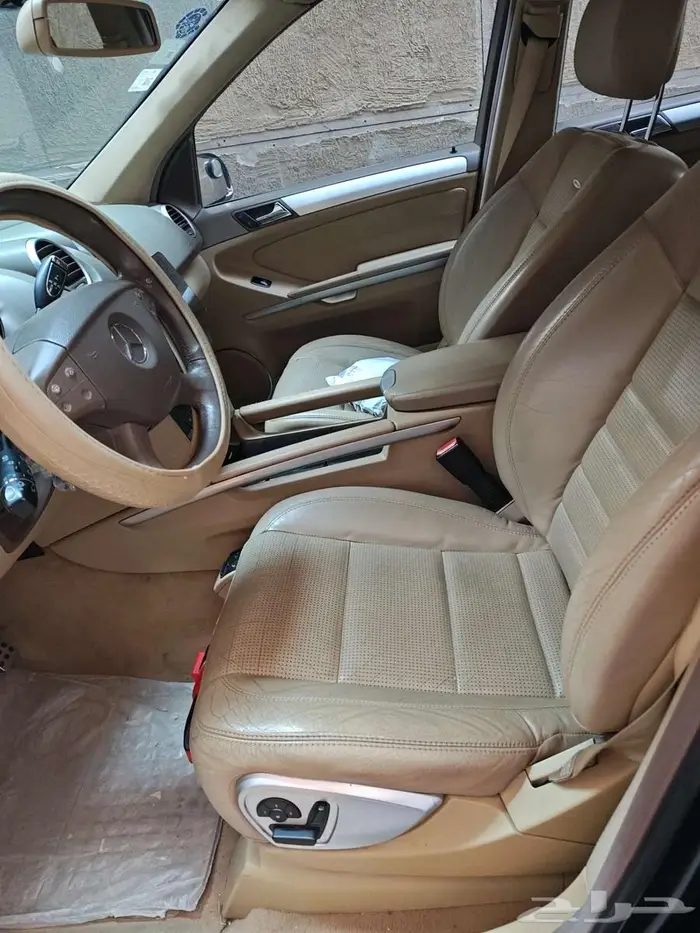 مرسيدس جيب رياضي جفالي ML63 AMG 2006 16