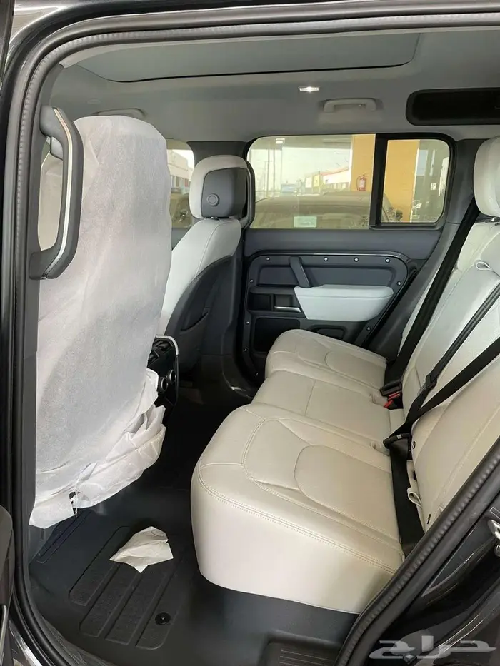 لاند روفر ديفندر HSE V6 XDynamic سعودي 2025 متوفر لدى الحسن 6