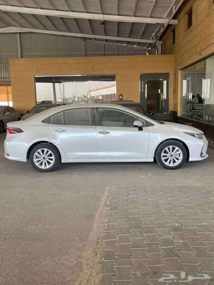 تويوتا كورولا XLI فتحة جنوط 2.0 خليجي 2025 متوفر لدى الحسن 4