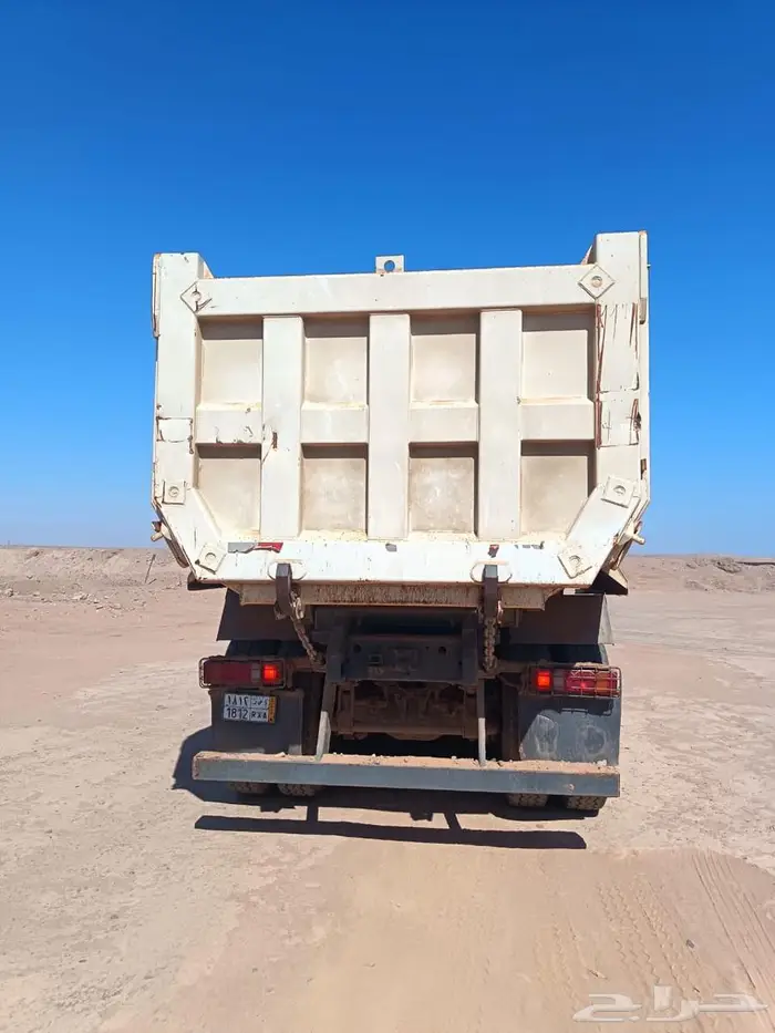 للبيع عدد 60قلاب 8 4 موديل 2024 1