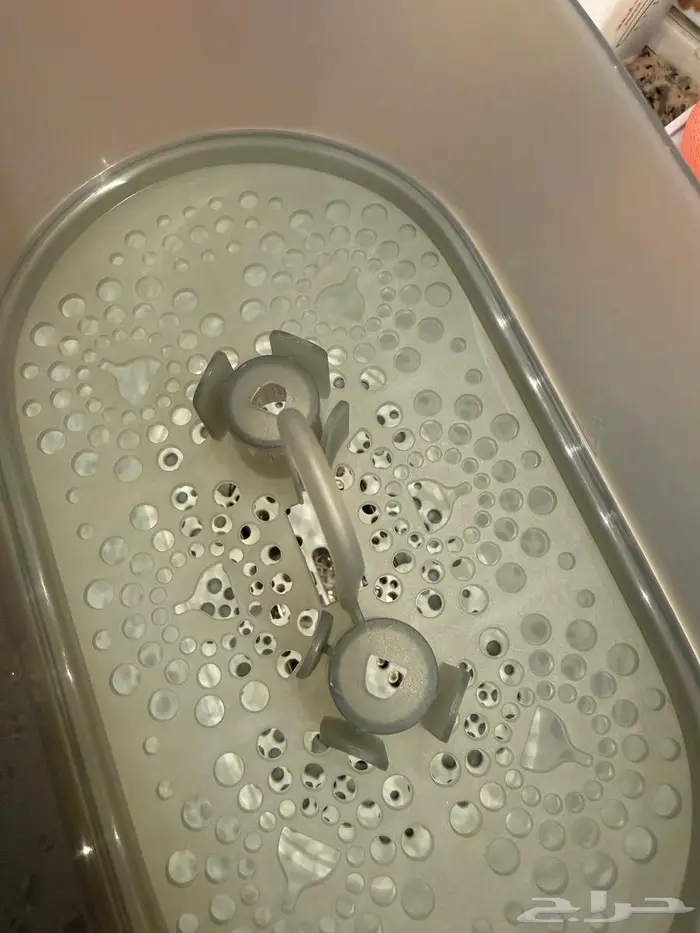 جهاز تعقيم رضاعات الاطفال بالبخار من Avent 1