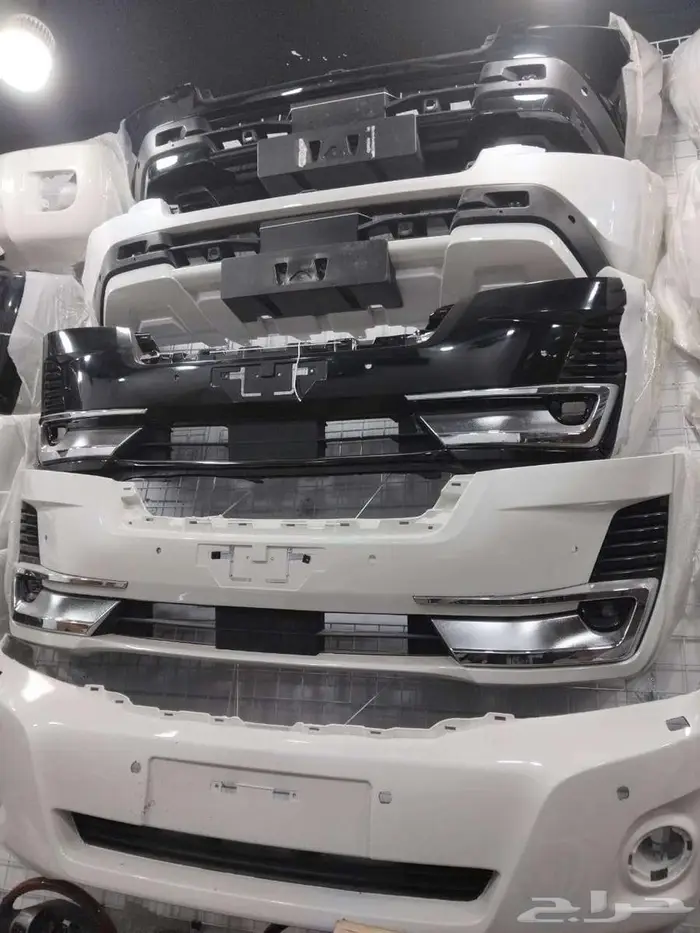 صدام لاندكروزر 2015 0