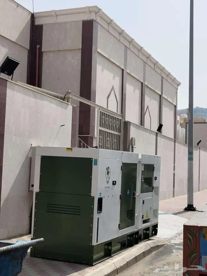 مولدات إيجار كهرباء 6