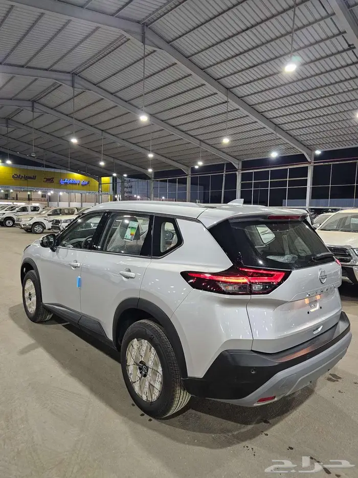 نيسان اكستريل استاندر 7 مقاعد 2025 3