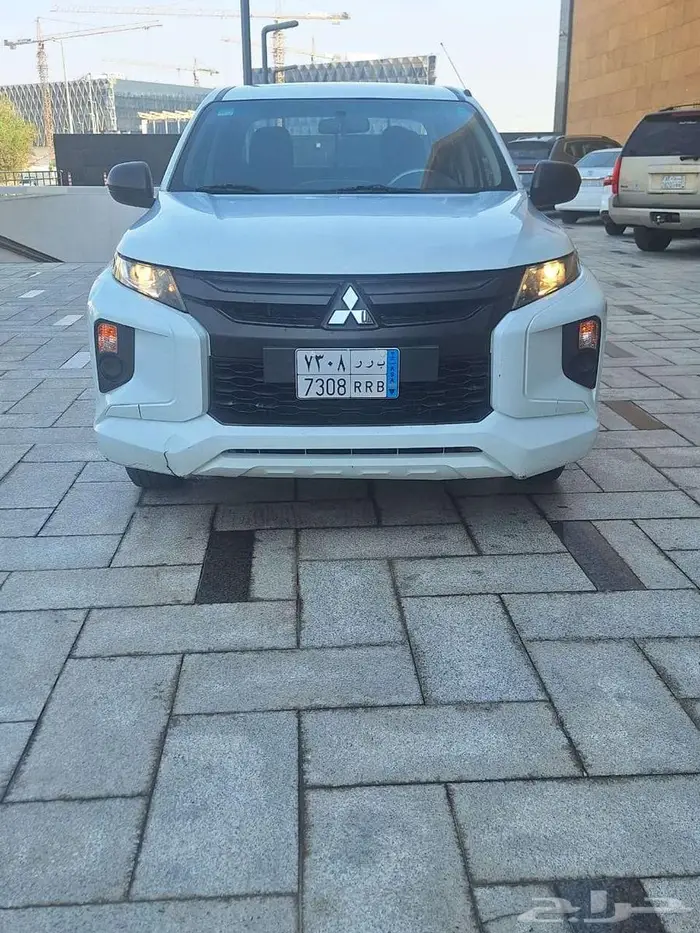 ميتسوبيشيL200 الموديل 2020 0