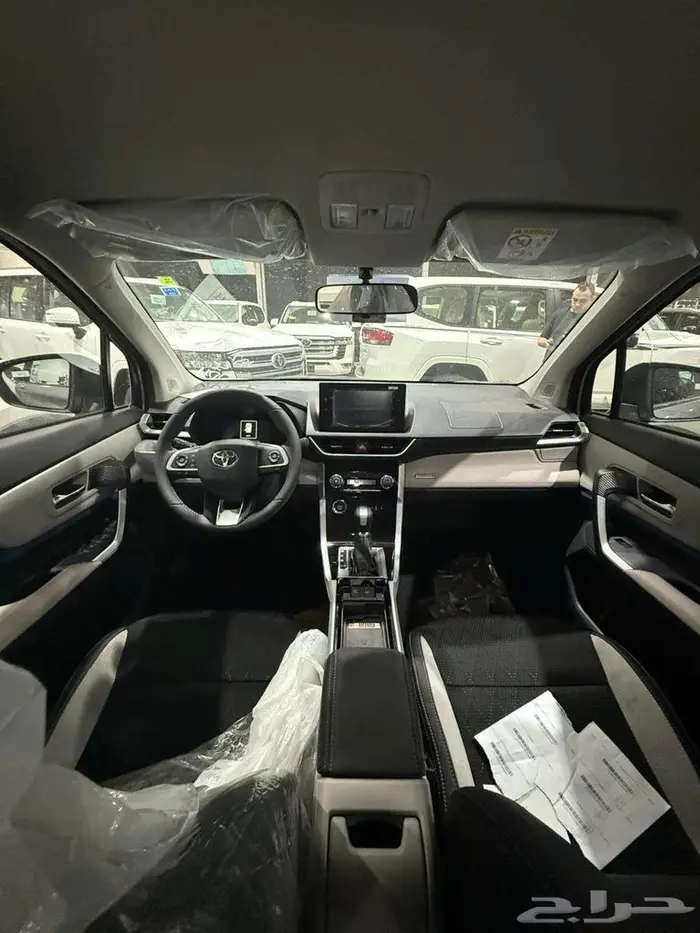 تويوتا فيلوز GLX 7